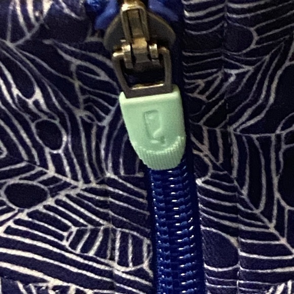 Vineyard Vines Performance womens size Small - Picture 5 of 5